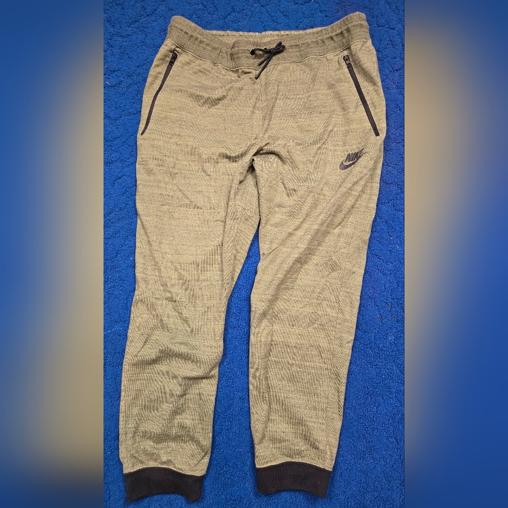 Nike Light Olive Green/Black Details Joggers TI
